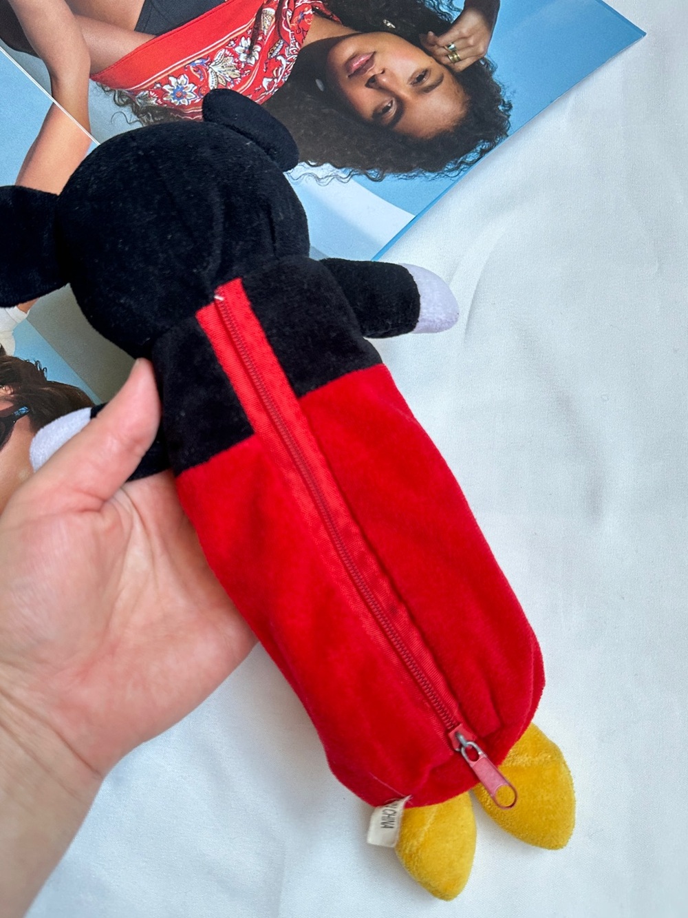 3/25$Soft Pencil pouch Mickey Mouse design - Picture 5 of 9